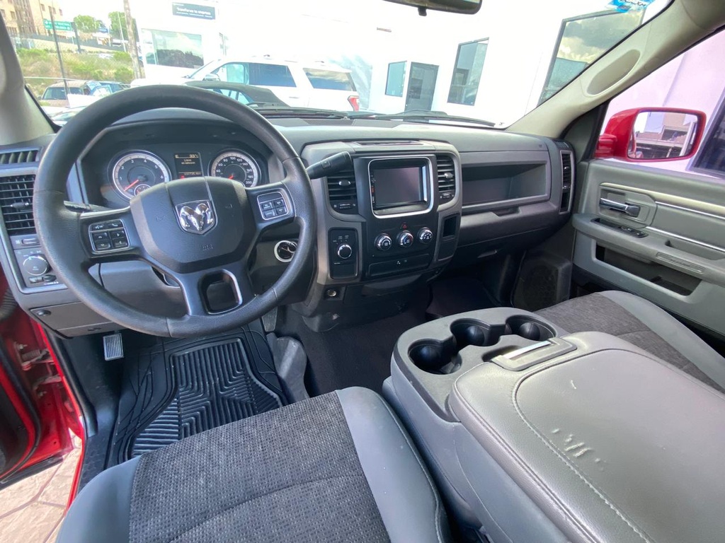 DODGE RAM 2500 CAB REG 4X4 2018