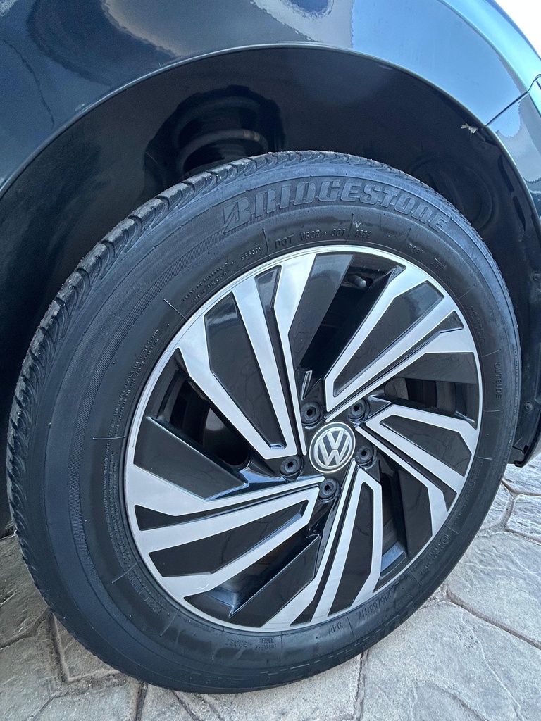 VOLKSWAGEN JETTA HIGHLINE 2019
