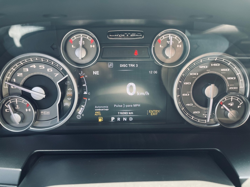 VoBo RAM 2500 CREW CAB LARAMIE LIMIT 4X4